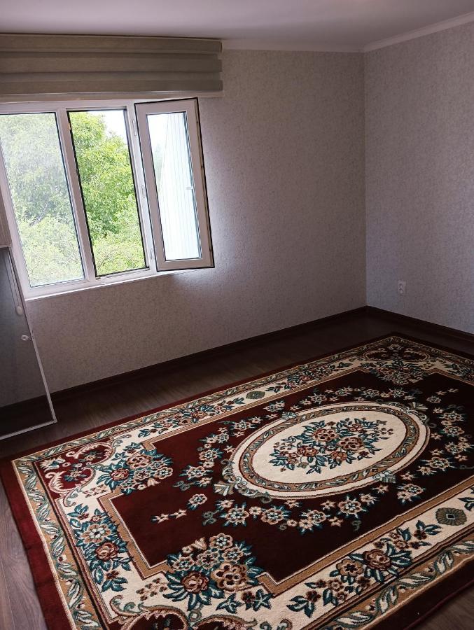 Tert-Kul' "Kamchybek Ata" Guest House B&B מראה חיצוני תמונה