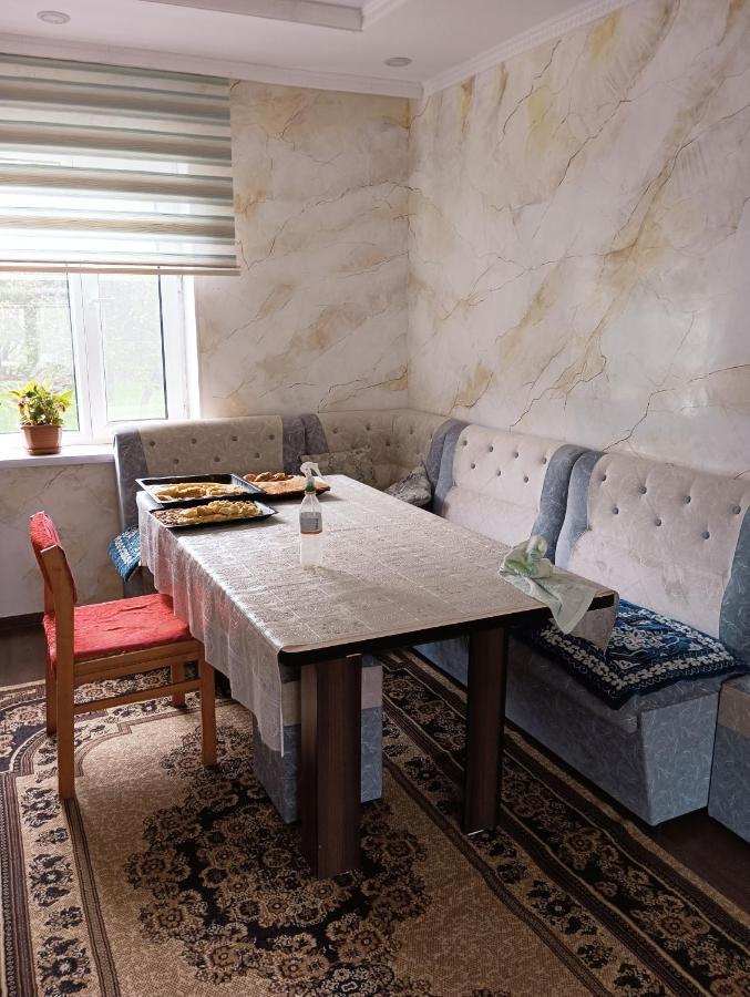 Tert-Kul' "Kamchybek Ata" Guest House B&B מראה חיצוני תמונה